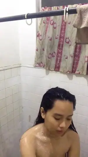 Bokep Ngintip Mandi Tocil Gorden Di Kaca 2